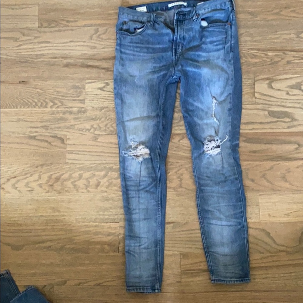 Ripped jeans